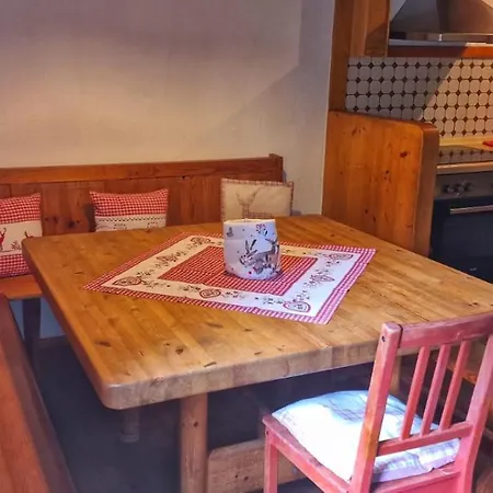 Forsthaus Sommerleite Holiday home Kammerstein